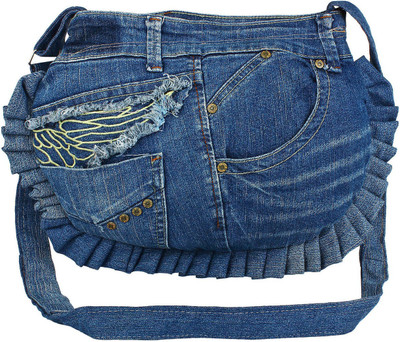 

Brazeal studio Women Casual Blue Denim Sling Bag