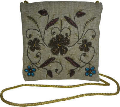 

Avinash Handicrafts Women Casual Brown Jute Sling Bag