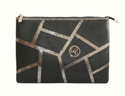

Eclat Women Casual Black, Silver Genuine Leather Sling Bag