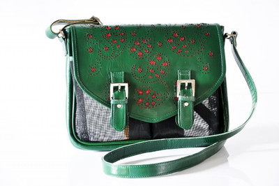

Dhruva Women Casual Green Genuine Leather, Nylon Sling Bag