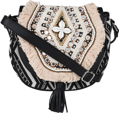 

Loom Tree Women Casual Black, Beige Cotton Sling Bag, Beige;black