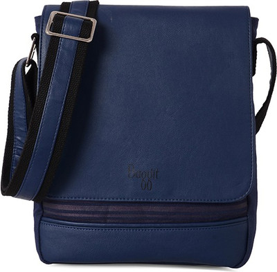

Baggit Men Casual Blue PU Sling Bag