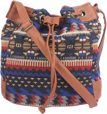 

Karry Onn Women Casual Brown Rexine Sling Bag