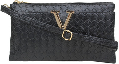 

Karry Onn Women Black Rexine Sling Bag