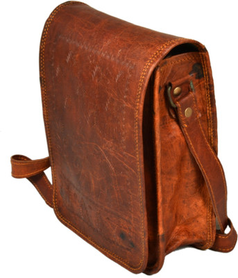 

Angelfish Girls Formal Brown Leatherette Sling Bag
