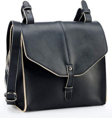 

Phive Rivers Women Casual Black Genuine Leather Sling Bag