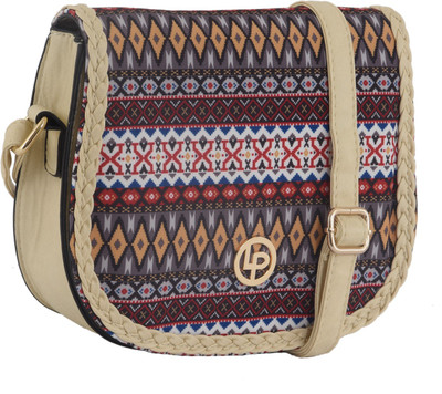 Lino Perros Women Casual White Leatherette Sling Bag
