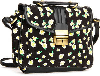 

United Colors of Benetton Women Casual Black Sling Bag