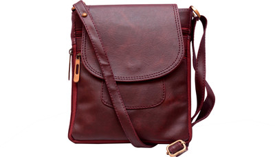 

Oddish Messenger Bag(Brown)
