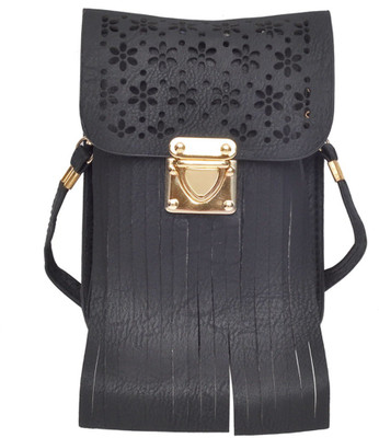 

Hawai Women Evening/Party Black PU Sling Bag