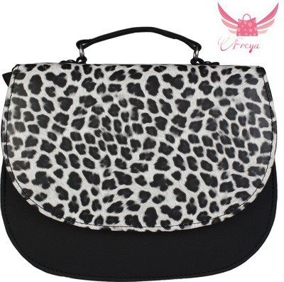 

Freya Girls Casual Black PU, Polyester Sling Bag