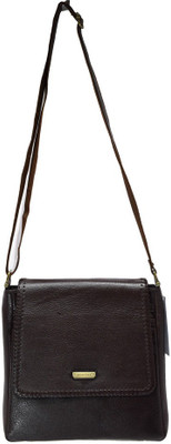 Moochies top sling bag