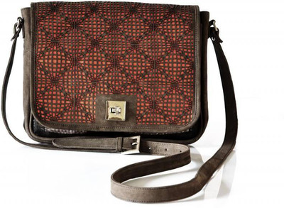 

Dhruva Women Casual Brown Genuine Leather, Nylon Sling Bag