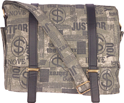 

Bags R Us Men & Women Casual Grey Canvas Messenger Bag
