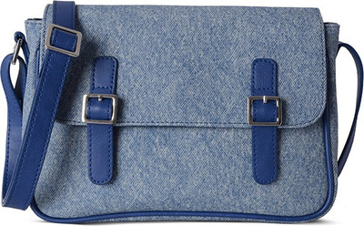 

Baggit Women Casual Blue Rexine Sling Bag