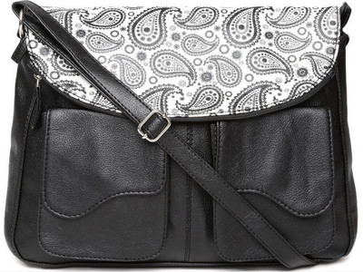 

Donna & Drew Women Casual Black PU Sling Bag