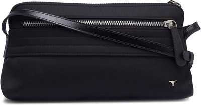 

Bulchee Women Casual Black Polyester Sling Bag