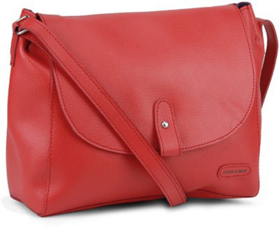 

Donna & Drew Women Casual Red PU Sling Bag