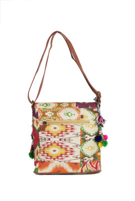 

Jaipur Textiles Hub Women Multicolor Jute Sling Bag