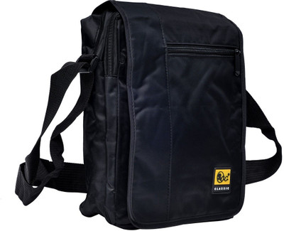 

Bcc Men & Women Casual Black Polyester Sling Bag