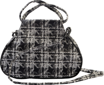 

Zakina Girls Black Leatherette Sling Bag