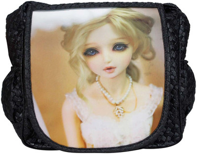 

MAEVA Women Casual Black Rexine Sling Bag