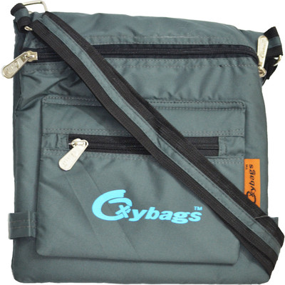 

JG Shoppe Women Casual Green Nylon Sling Bag
