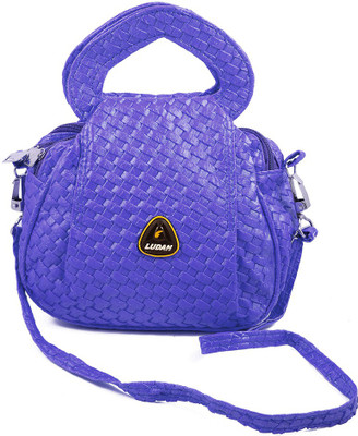 

Chalissa Women Casual Blue Rexine Sling Bag