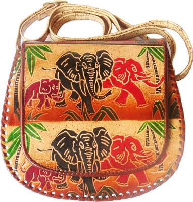 

Banga Bhandar Women Casual Beige Genuine Leather Sling Bag