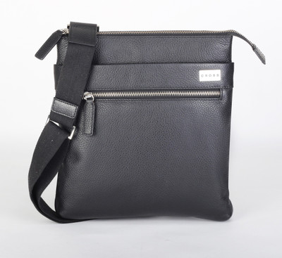 

Cross Men Casual Black Genuine Leather Sling Bag