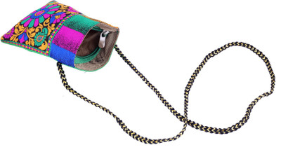 

Angelfish Girls Casual Multicolor Brocade Sling Bag