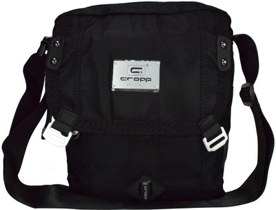 

Cropp Men & Women Casual Black Nylon Sling Bag
