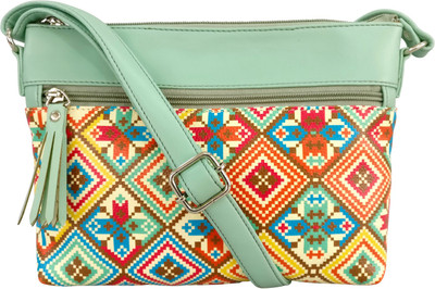 

Toteteca Women Casual Green PU Sling Bag