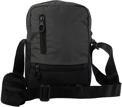 

Bendly Men Sports Green Polyester Sling Bag