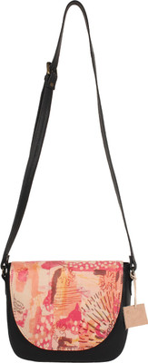 

Rub & Style Women Casual Black Genuine Leather Shoulder Bag