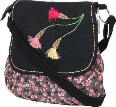 

Pickpocket Women Casual Grey Canvas Sling Bag