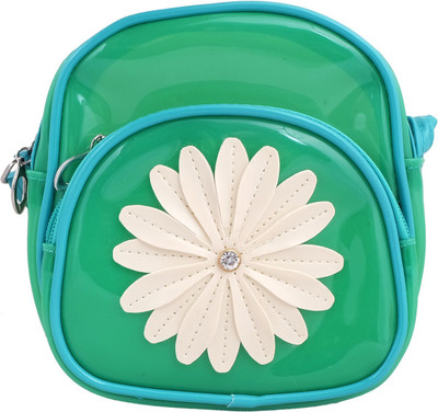 

Super Drool Women Casual Green PU Sling Bag