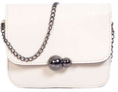 

Frosty Fashion Women Evening/Party White PU Sling Bag