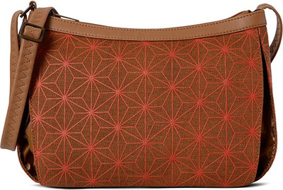 

Baggit Women Casual Tan Nylon Sling Bag