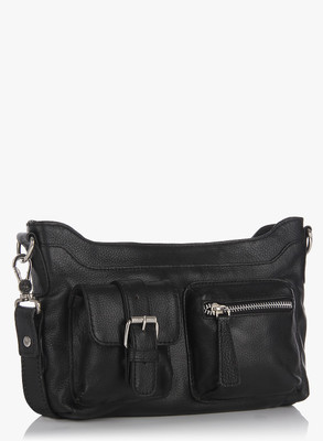 

Fume Men & Women Casual Black Genuine Leather Sling Bag