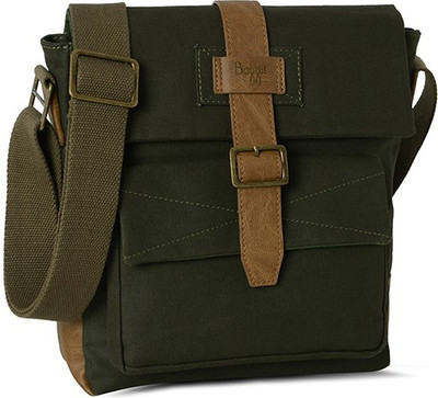 

Baggit Men Casual Multicolor Rexine Sling Bag