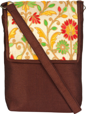 

Art Horizons Women Casual Brown Cotton Sling Bag