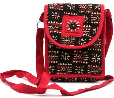 

Aditi Trends Women Casual Black Cotton Sling Bag