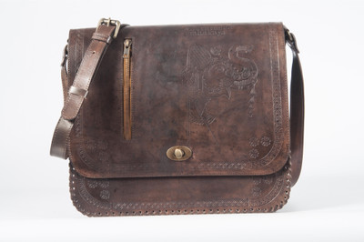 

Encrafter Men & Women Casual Brown Genuine Leather Sling Bag