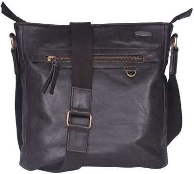 

Justanned Men Casual Green Genuine Leather Sling Bag