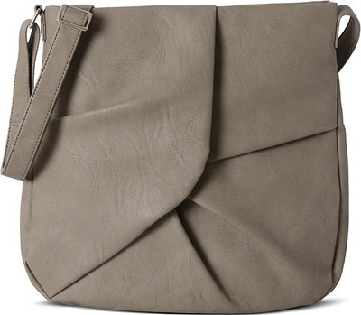 

Baggit Women Casual Beige PU Sling Bag