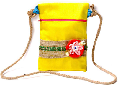 

Gentle Sunshine Women Casual Yellow Nylon Sling Bag