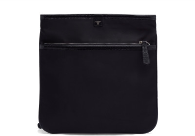 

Bulchee Women Casual Black Polyester Sling Bag