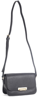 

United Colors of Benetton. Women Casual Black Sling Bag