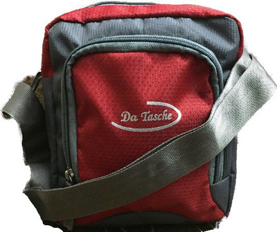 

Da Tasche Boys Sports Red Polyester Sling Bag